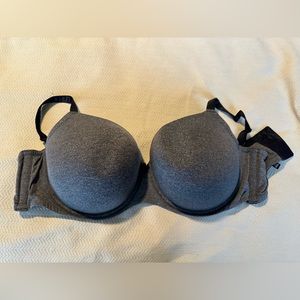 TORRID T-SHIRT LIGHTLY LINED SMOOTH BRA SIZE 42G